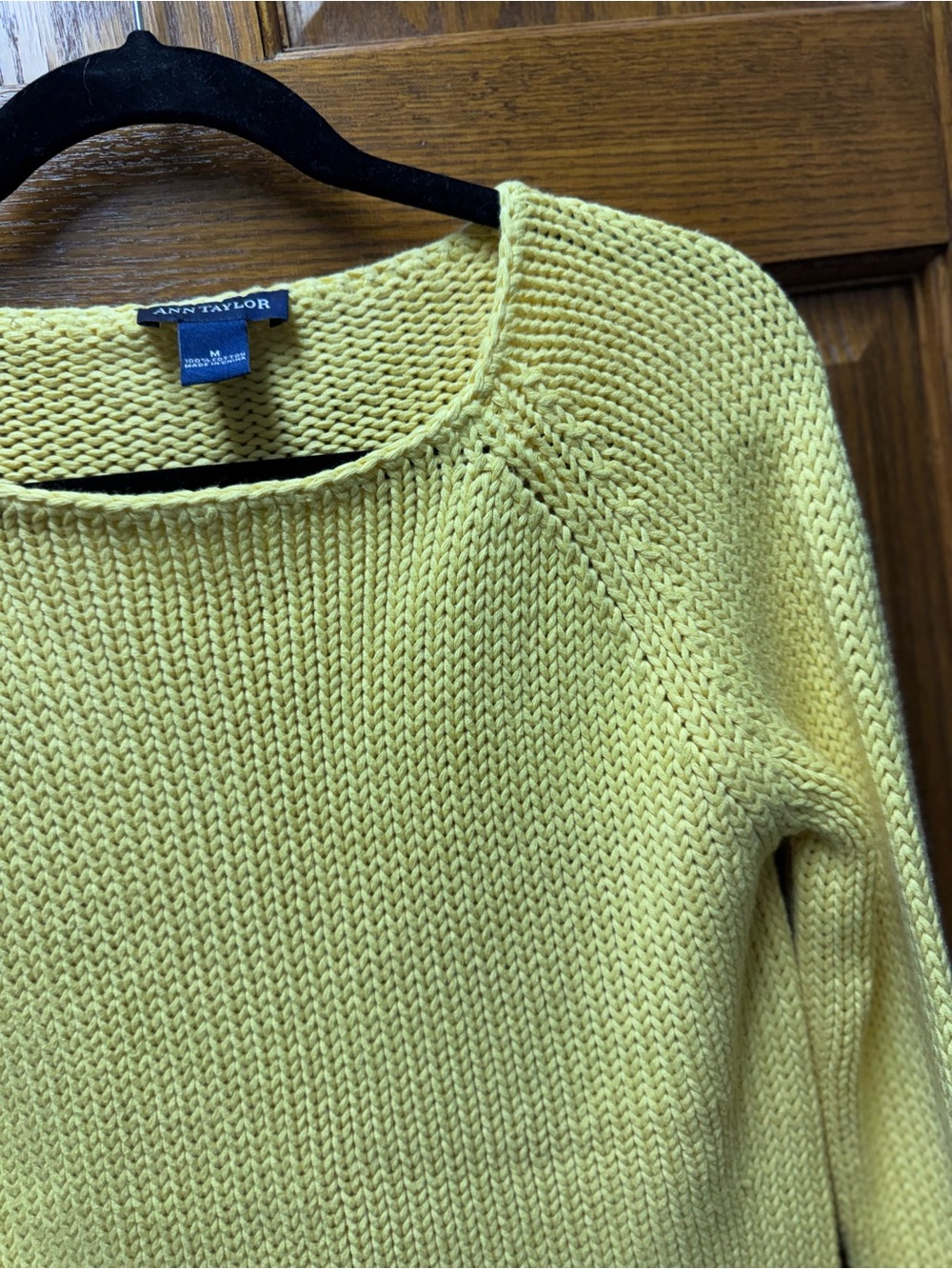 Ann Taylor Women's Pale Yellow Crewneck Knit Sweater